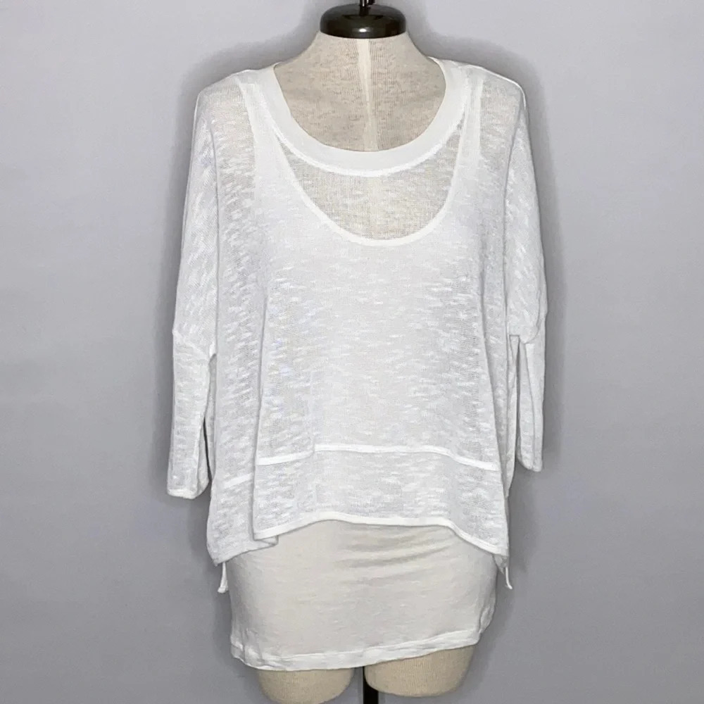 Chelsea & Theodore Scoop Neck Two-Fer Top & Tank Combo in White - Size Small